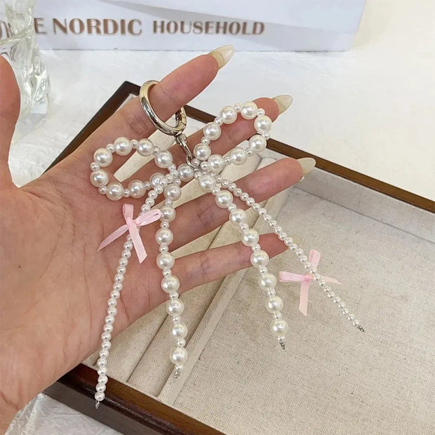 Kawaii Schlüsselanhänger mit Herzanhänger – Süße Perlen-Schleife 2025