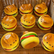 Kawaii Bär Burger Squishie – Niedliches Stressspielzeug