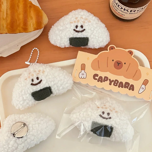 Kawaii Onigiri Plüsch Schlüsselanhänger – Niedliches Reiskugel Design