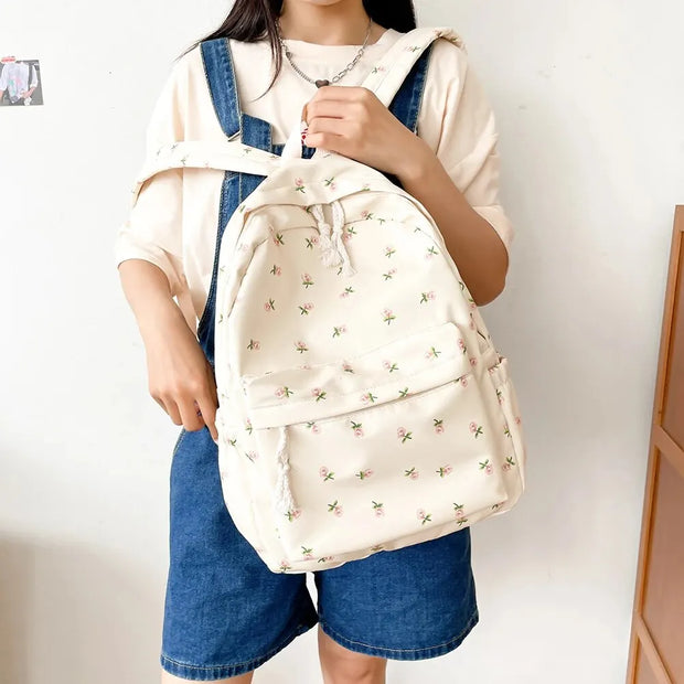 Blumen Rucksack Groß – Preppy Schul- & Reiserucksack