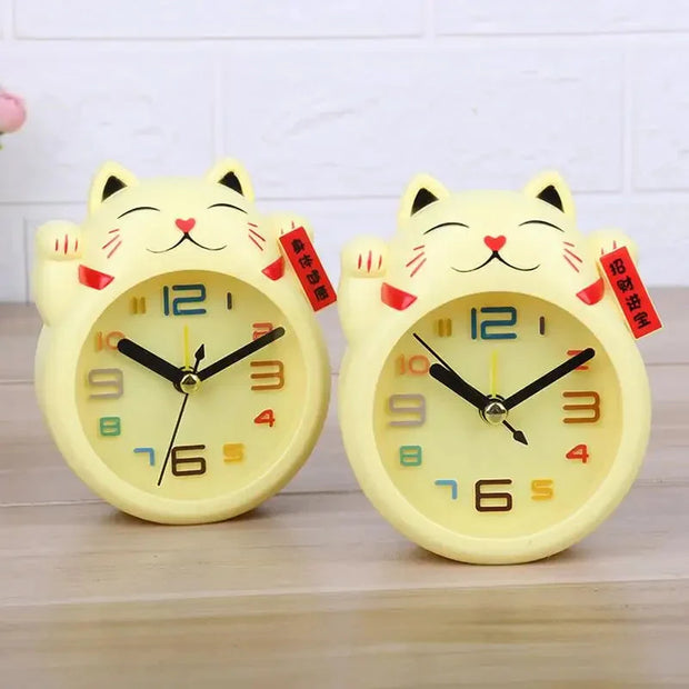 Kawaii Glückskatze Wanduhr Analog – Niedliche Uhr