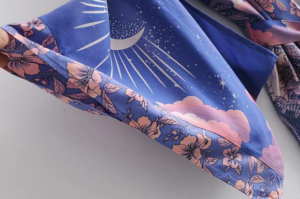 Kawaii Mond Kimono – Pastellfarbenes Design