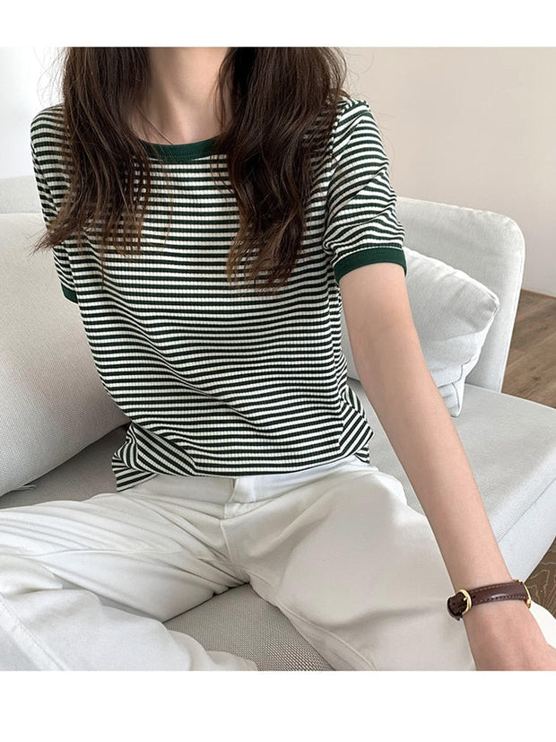 Gestreiftes Koreanisches Vintage T-Shirt Kurzarm